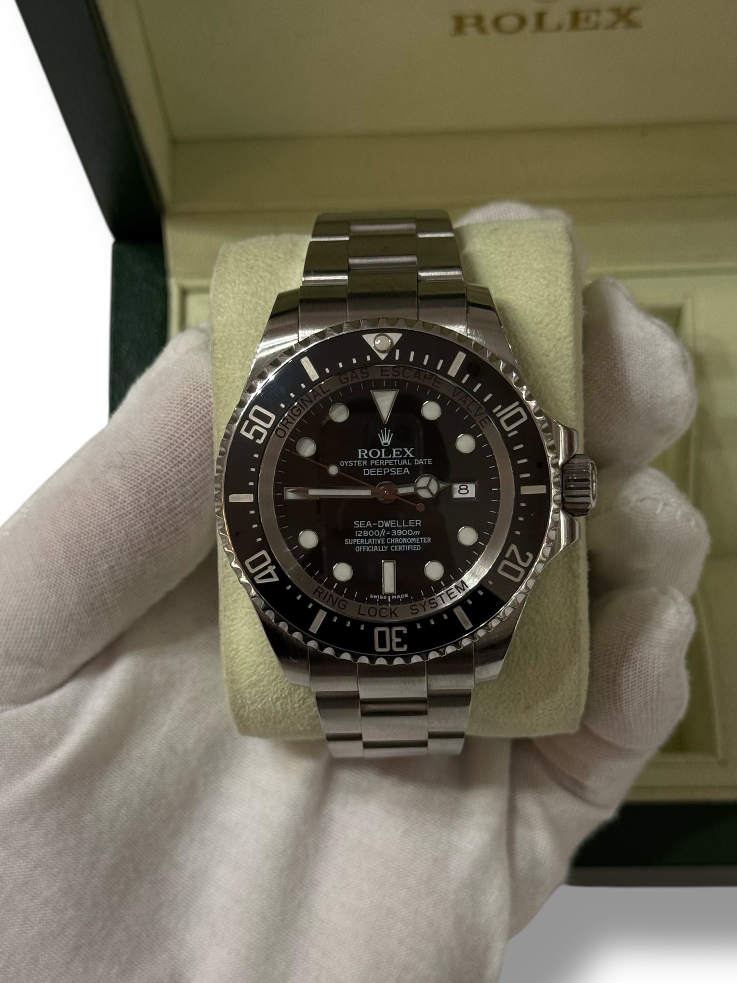 Rolex - Montre Deepsea Sea-Dweller