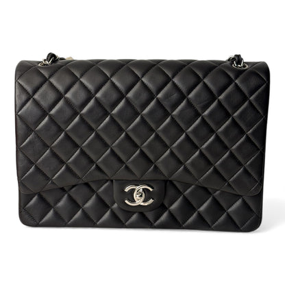 Chanel - Sac 11.12 Maxi en cuir d’agneau