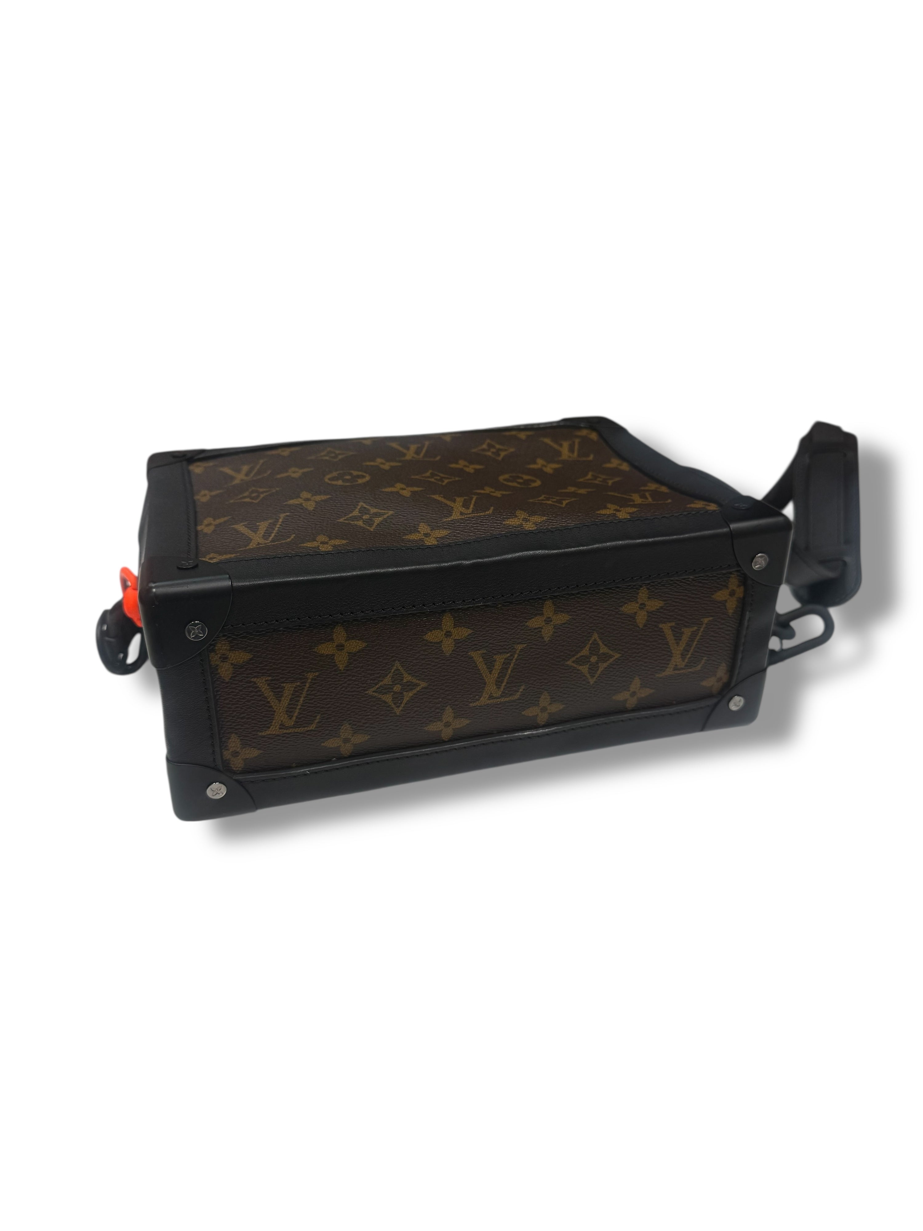Louis Vuitton - Sac En Vinyles Soft Truck Monogram | Les Folies d’Eugénie