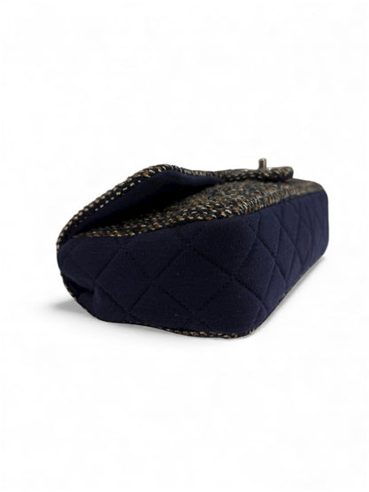 Chanel - Sac en jersey et tweed 25cm