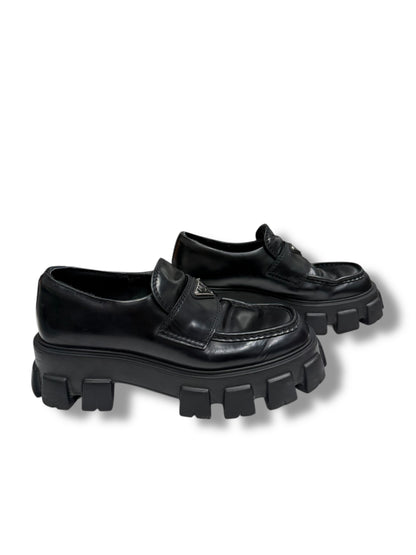 Prada Mocassin Monolith T40,5 | Les Folies d’Eugénie
