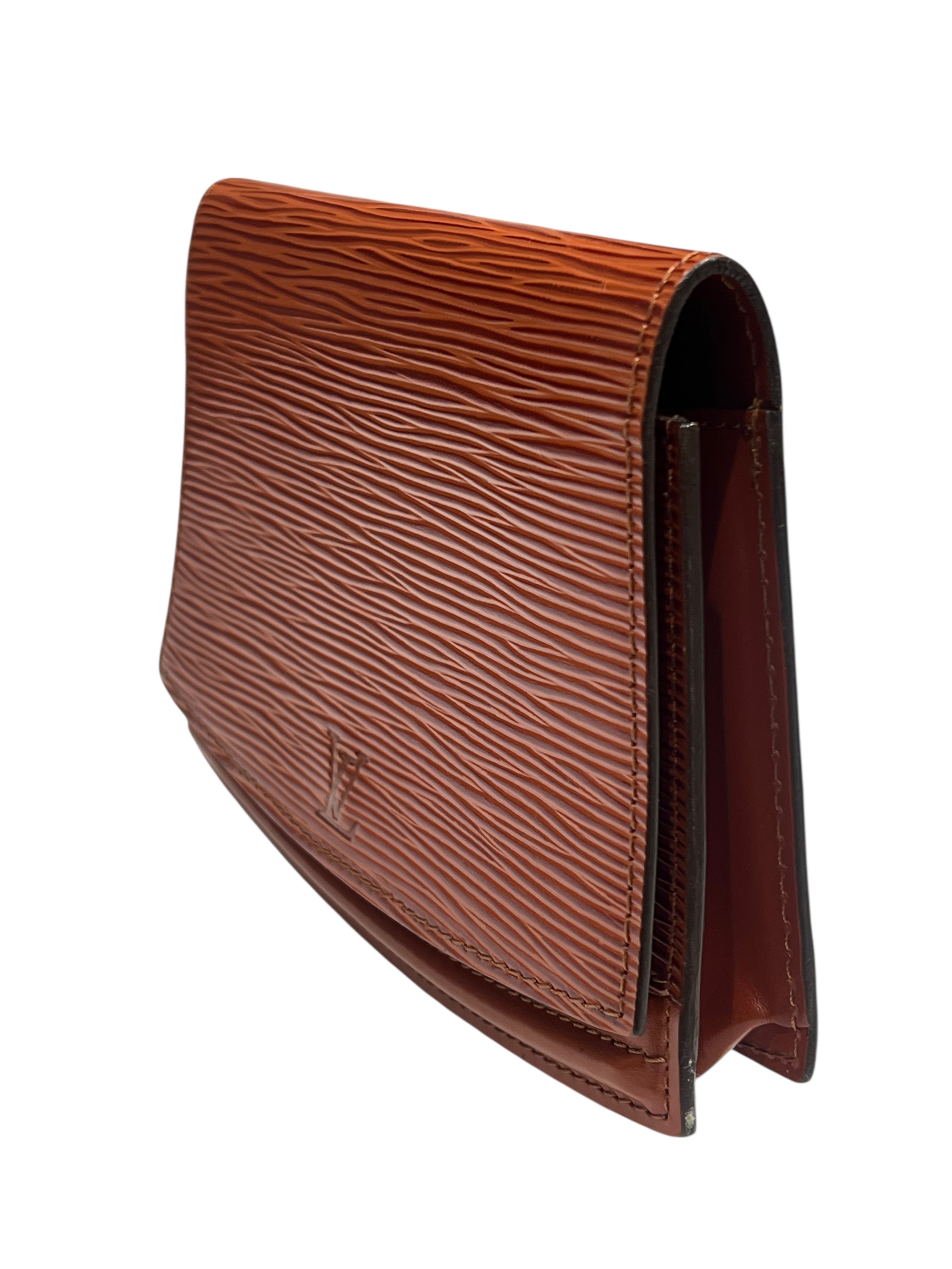 Louis Vuitton - Güreltasche aus rötlich genarbtem Leder