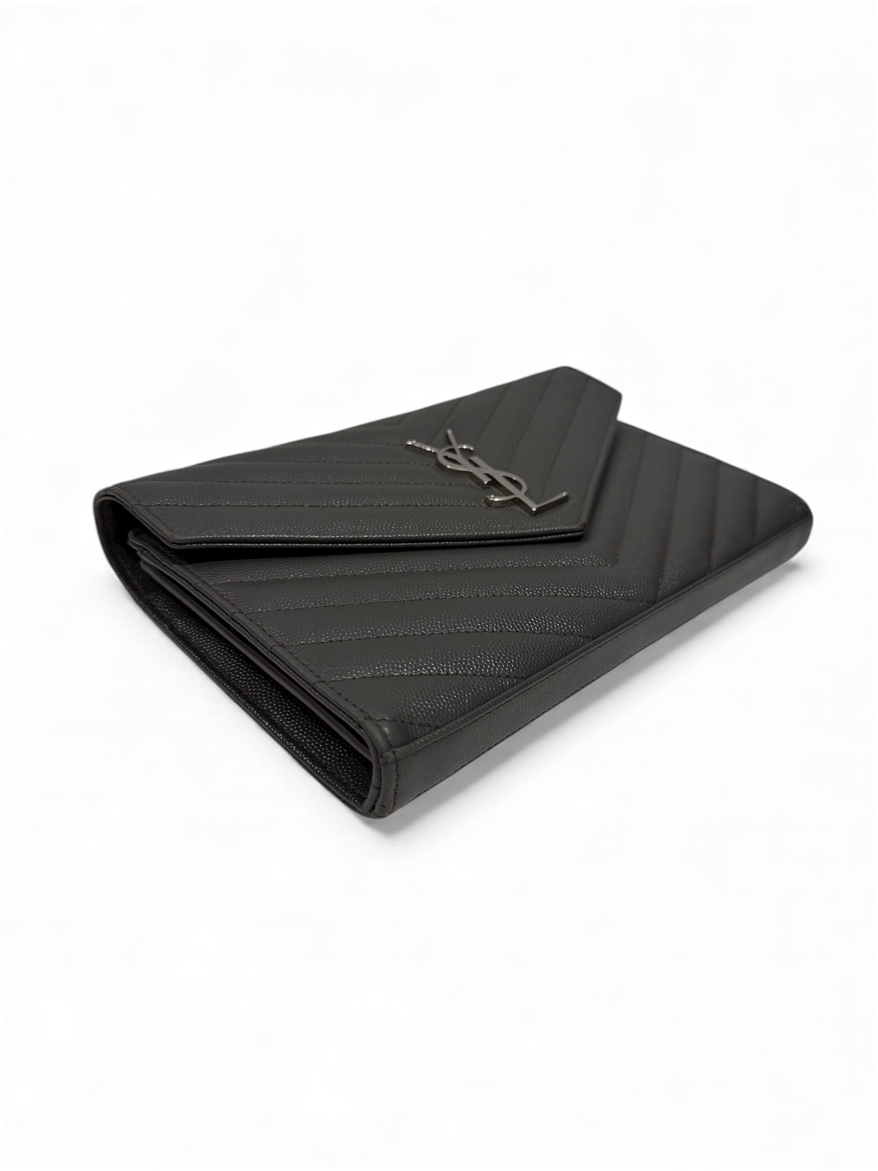Yves Saint Laurent - Wallet on chain Cassandre