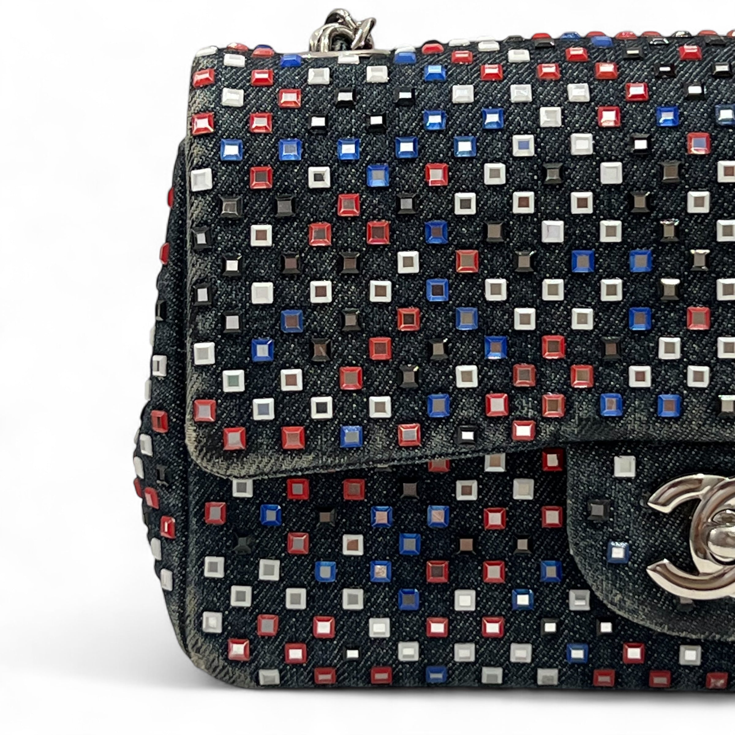 Chanel - Timeless 23 denim et strass