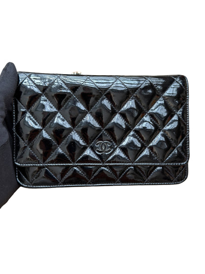 Chanel - Wallet on chain cuir vernis noir