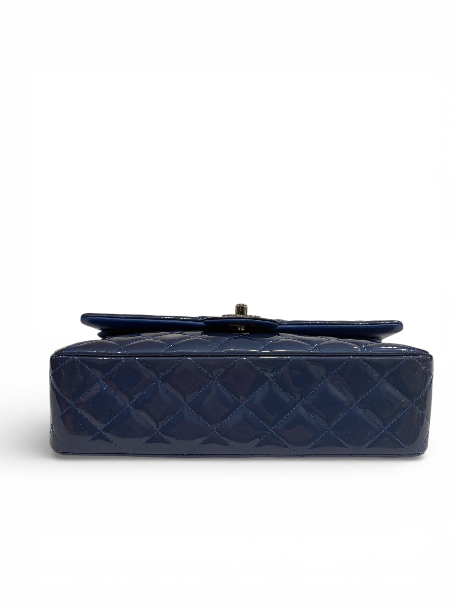 Chanel - Sac Timeless cuir vernis