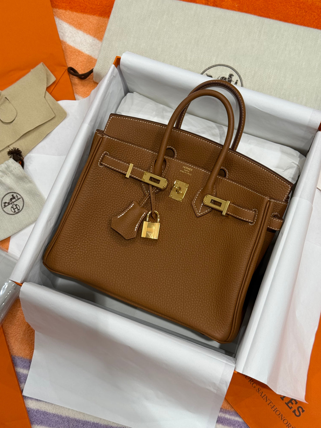 Hermès - Sac Birkin 25 Togo retourné Gold GHW