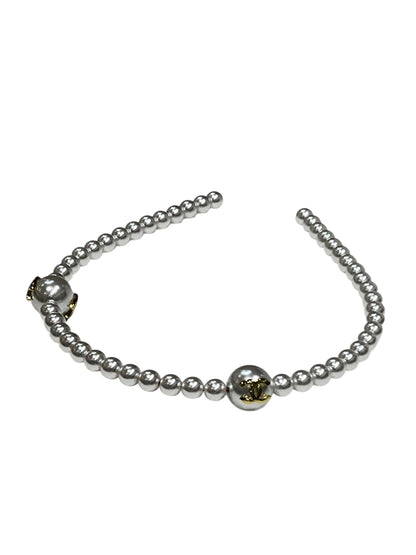 Chanel - Pearl Headband