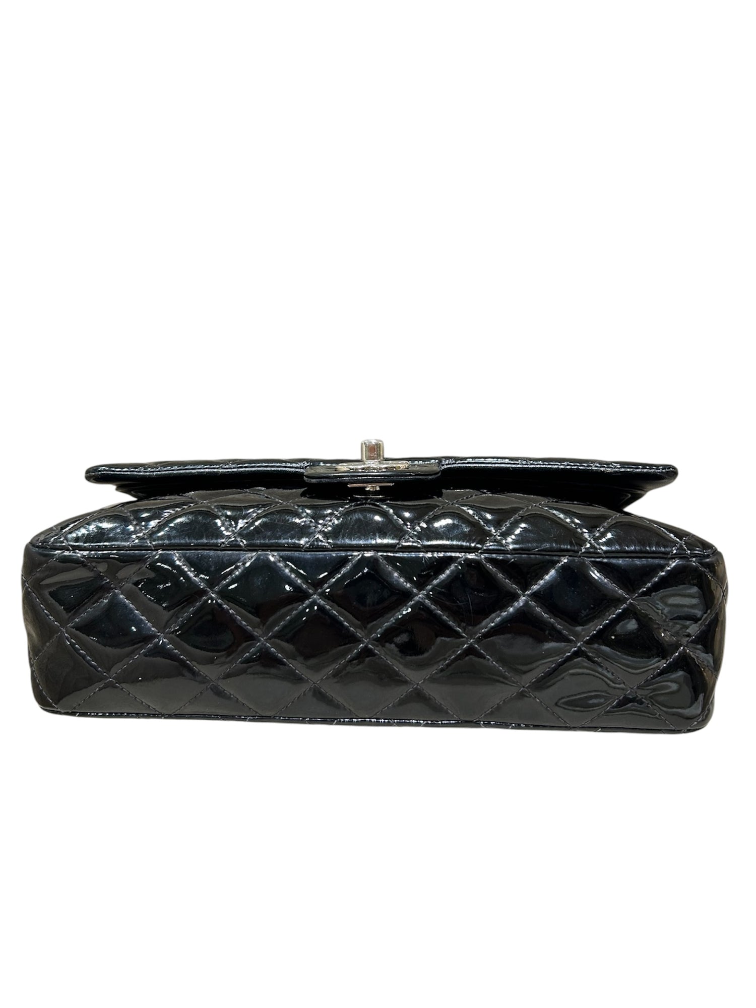 Chanel - Timeless classique noir vernis