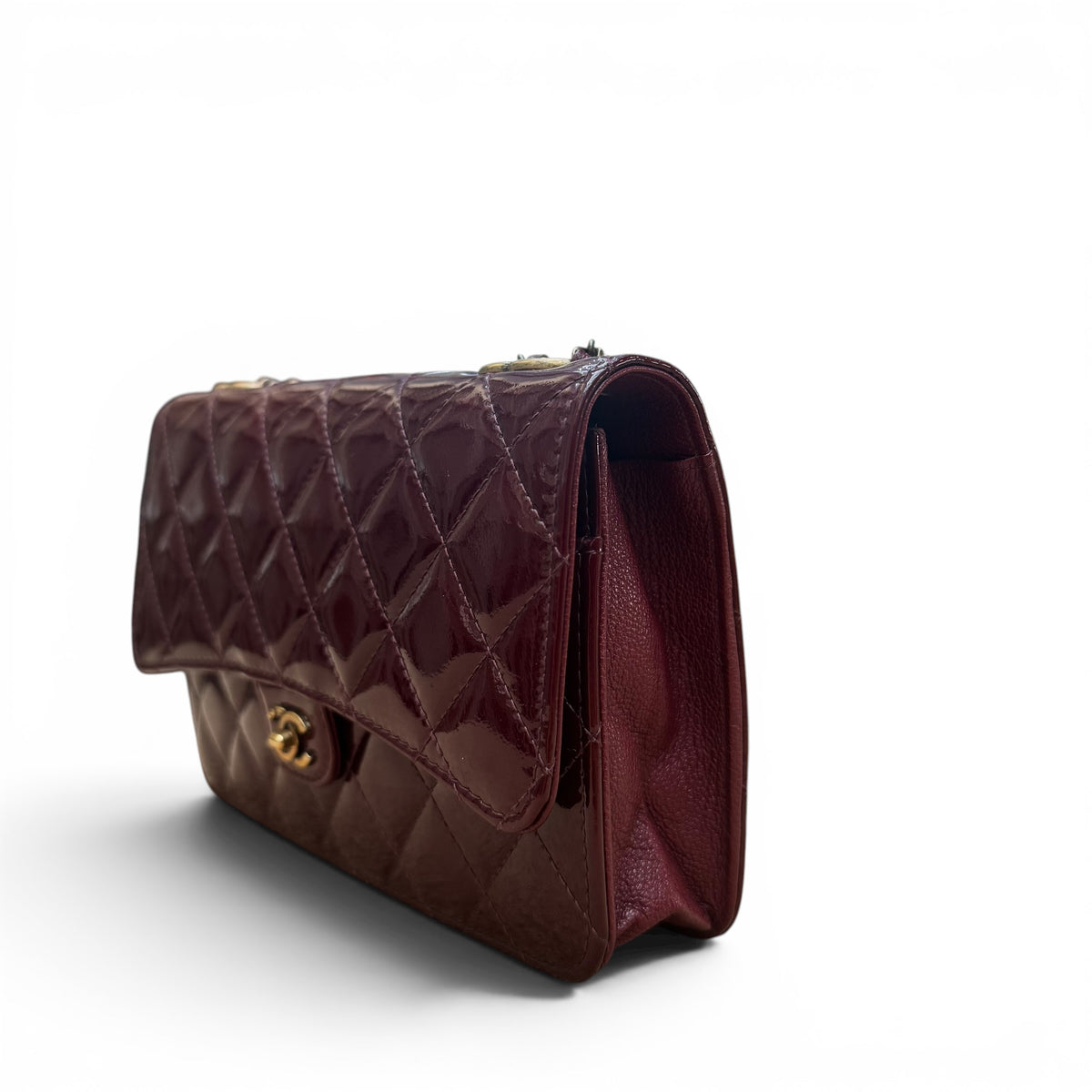 Chanel - Wallet on Chain in pelle verniciata bordeaux