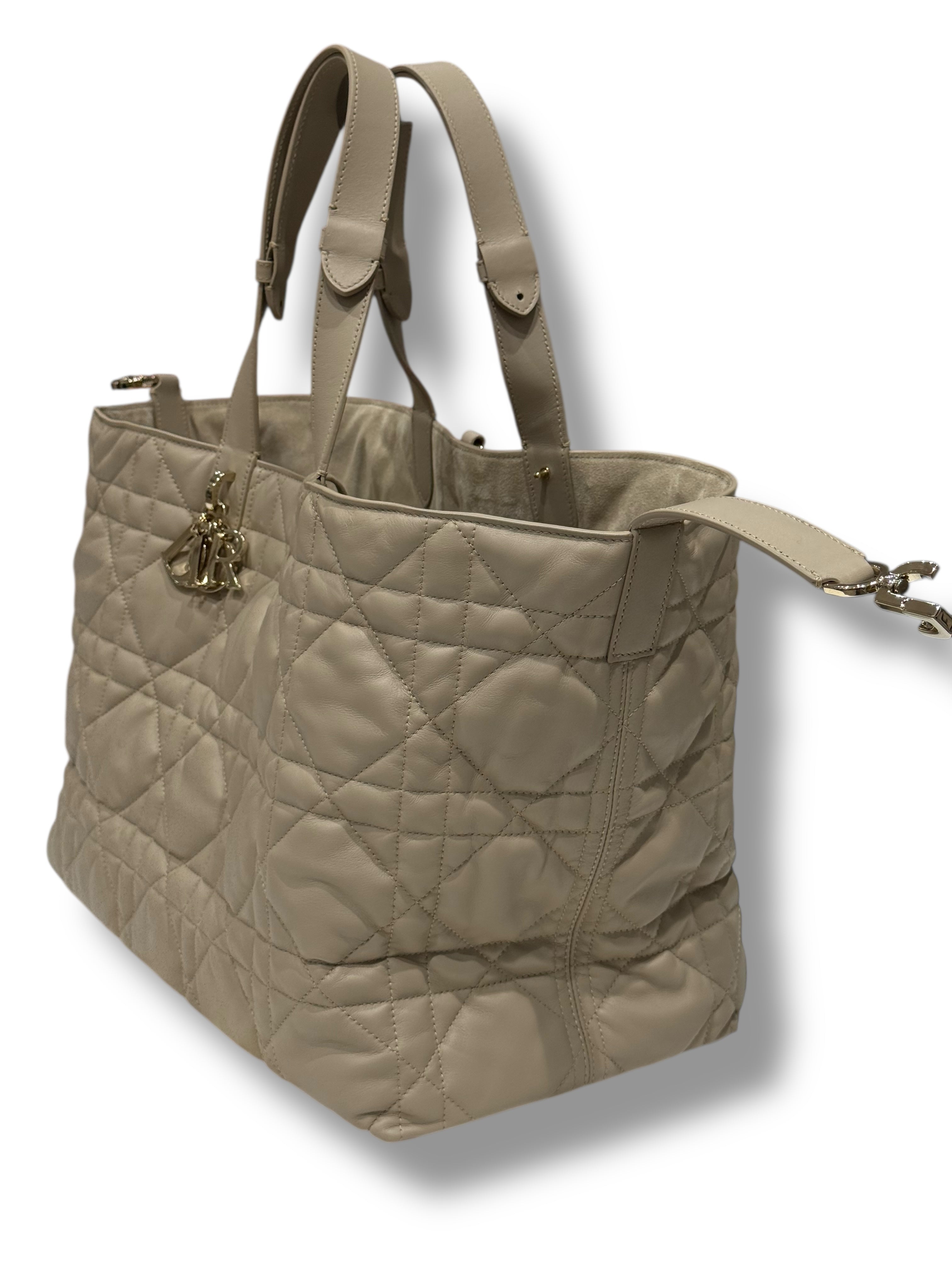 Christian Dior - Sac Dior Toujours large cuir beige