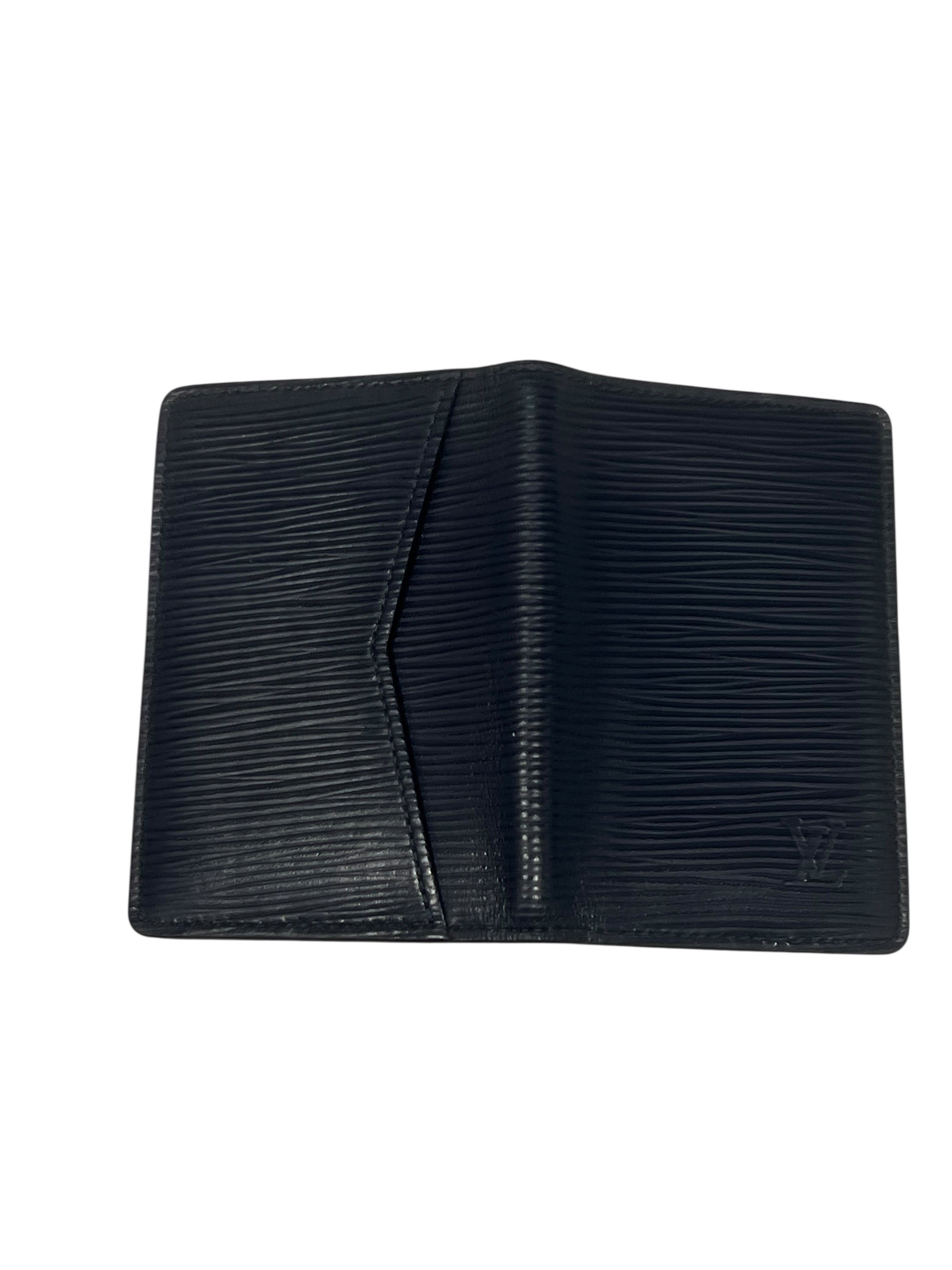 Louis Vuitton - Porte Cartes Bleu Navy Cuir éPi | Les Folies d’Eugénie