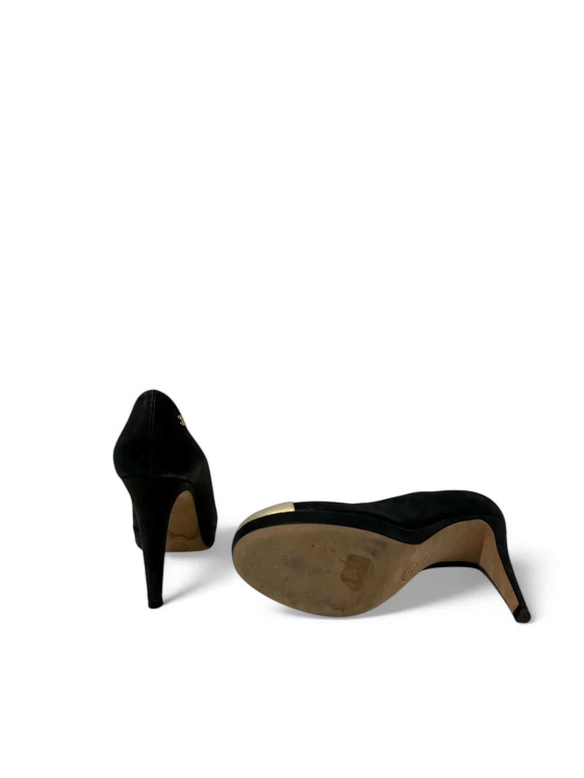 Chanel - Goldene Pumps mit runder Spitze