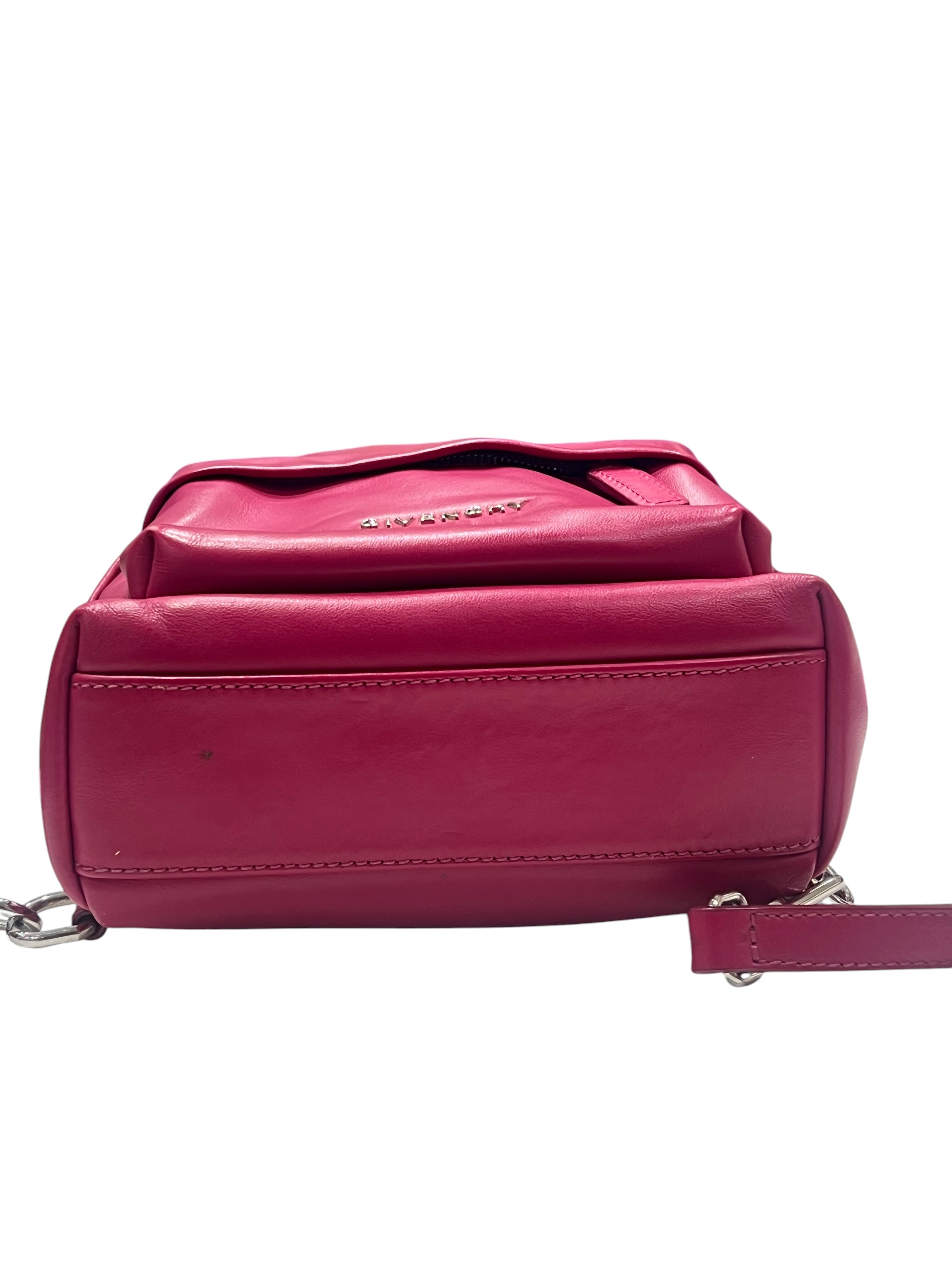 Givenchy - sac à dos mini cuir fushia