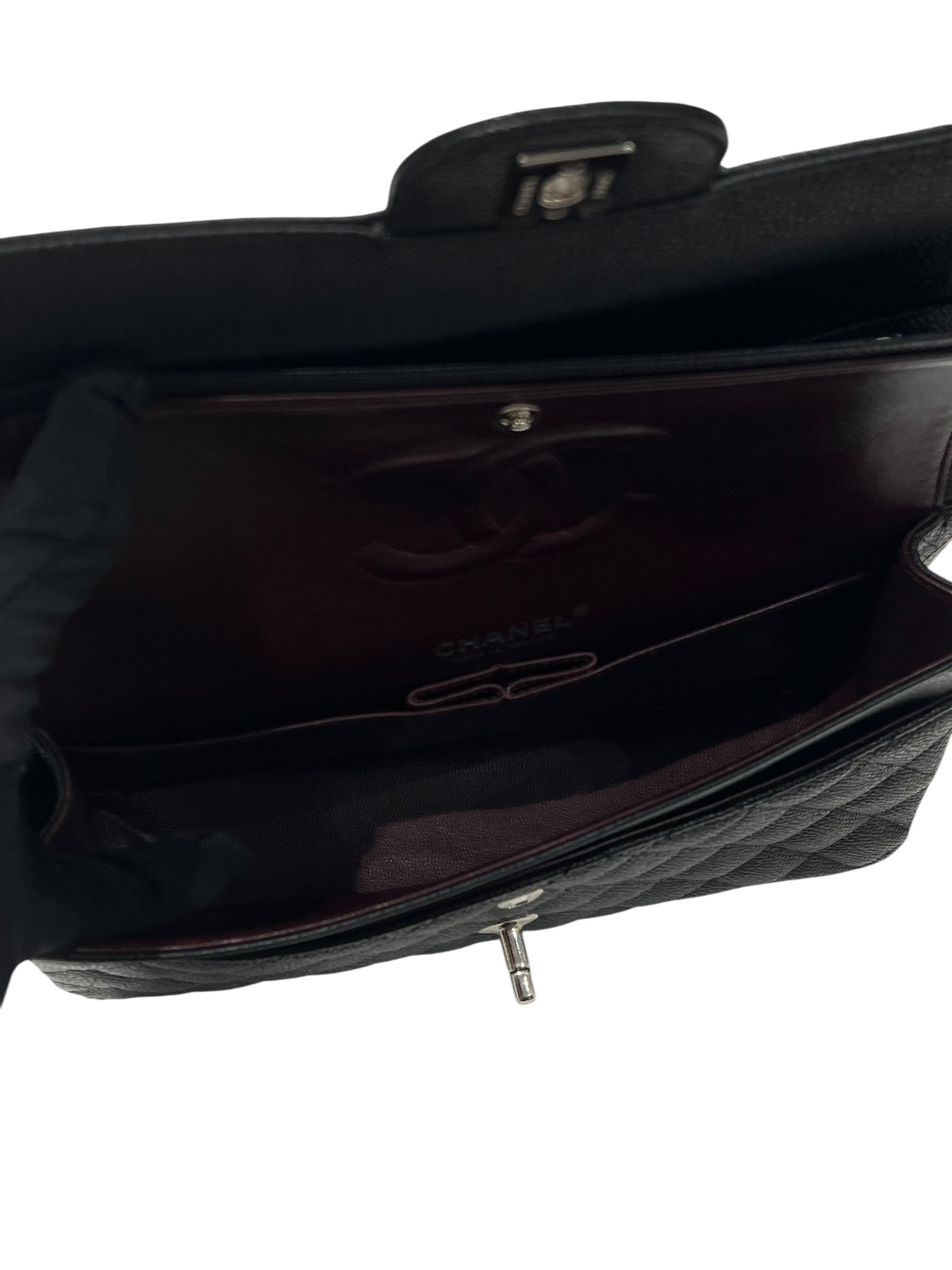 Chanel - Sac classique 11.12 timeless médium cuir caviar noir