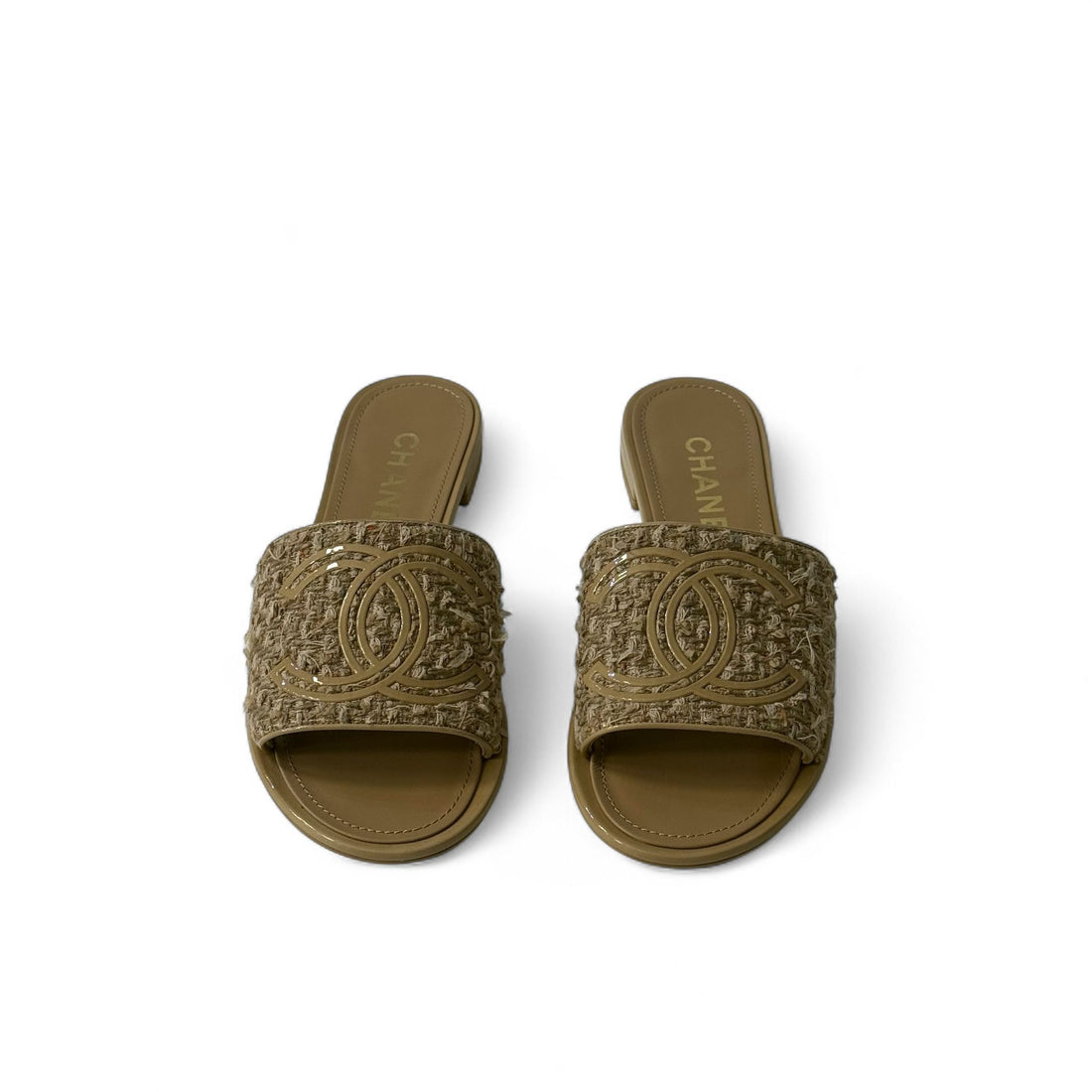 Chanel - Mules en tweed T.38