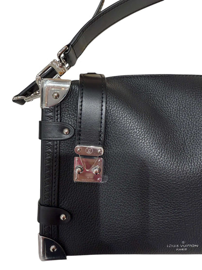 Louis Vuitton -  Sac Side Trunk Moyen Modèle