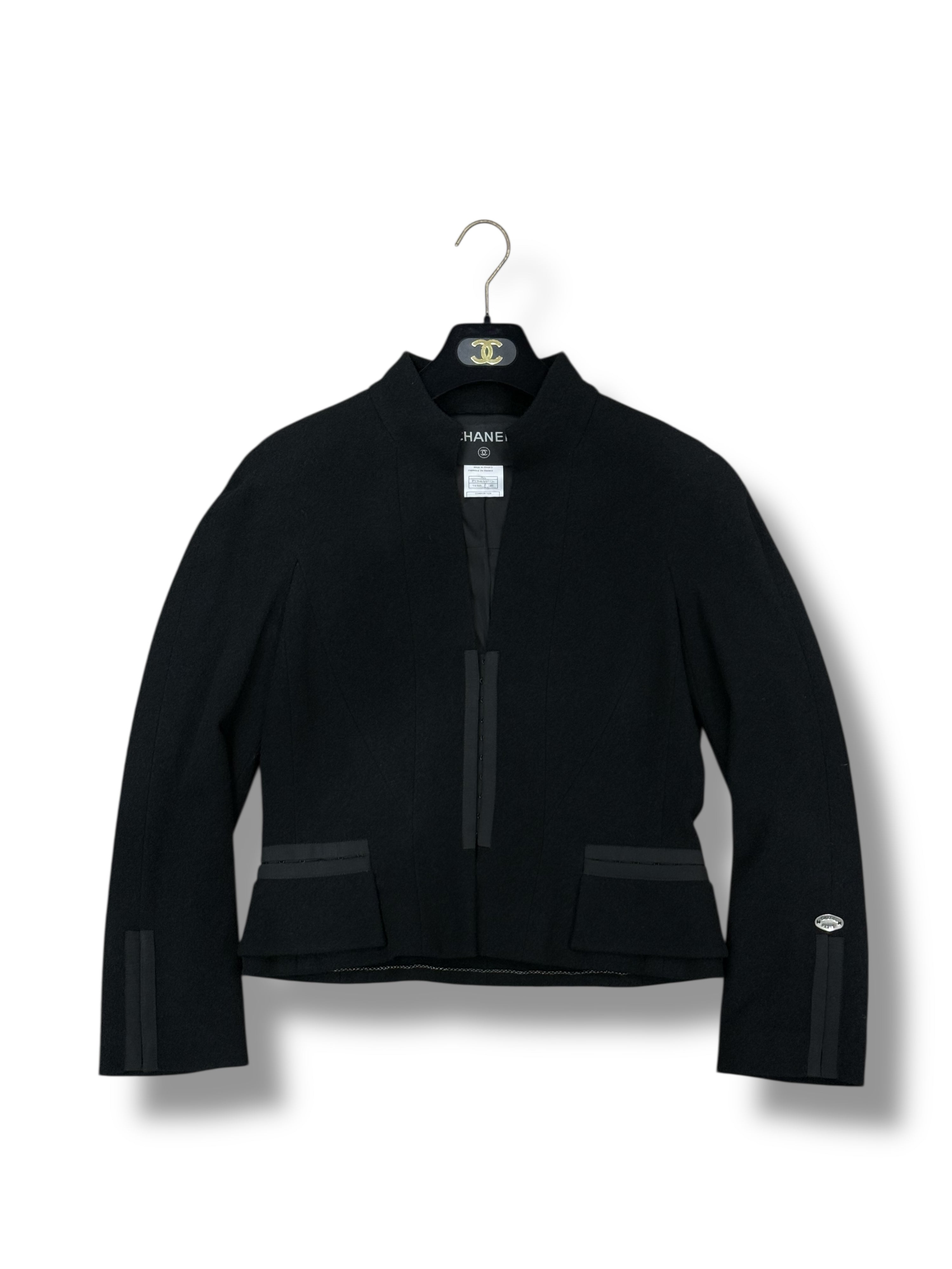 Chanel - Veste Laine Et Soie Noire T40 | Les Folies d&