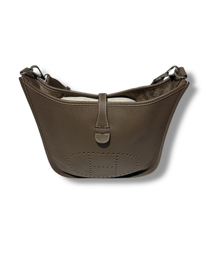 Hermès - Sac Evelyne III 29 Étoupe | Les Folies d’Eugénie