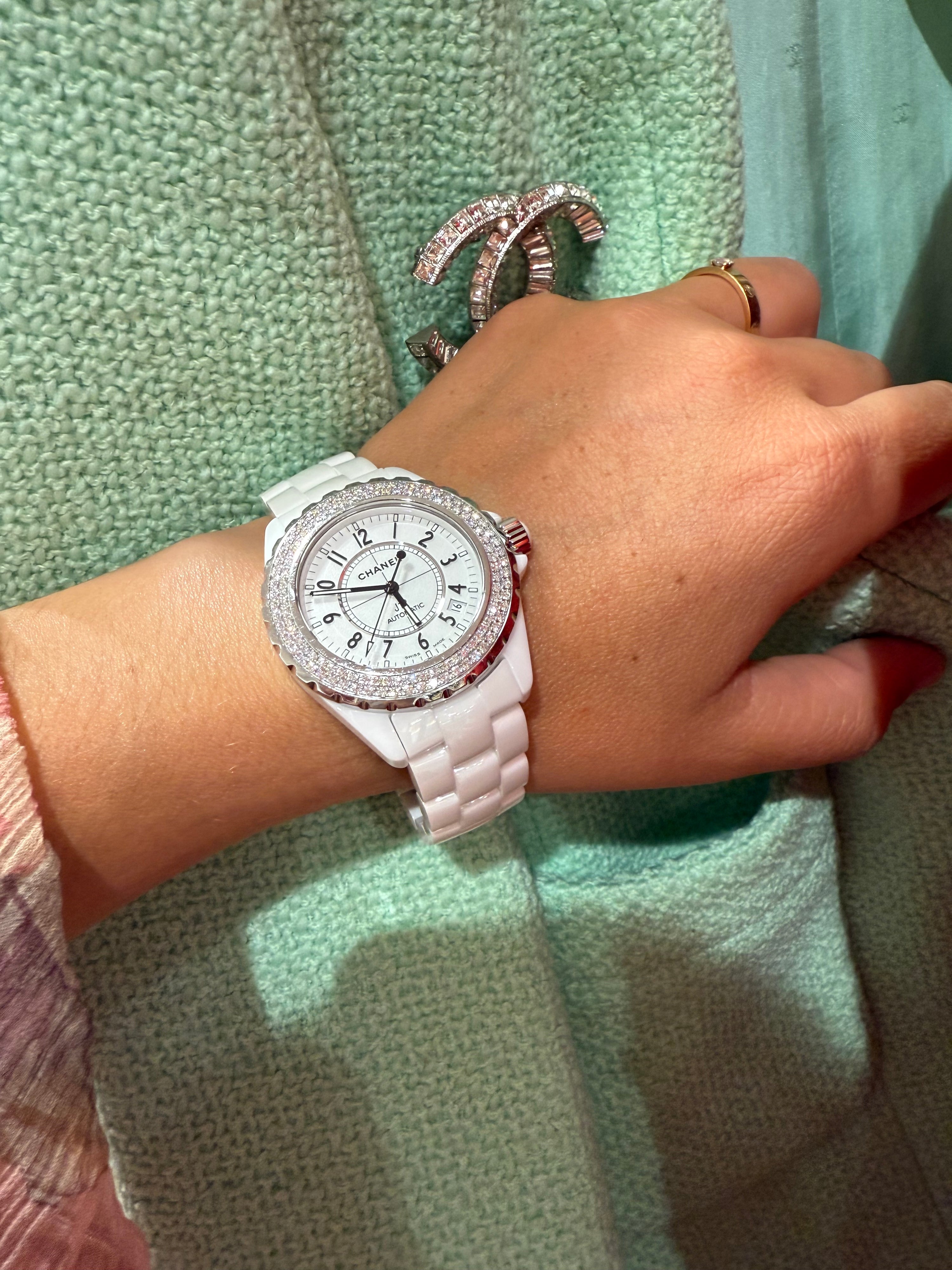 샤넬 - 몽뜨르 J12 블랑쉬 38mm