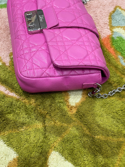 Dior - New Look 小号紫红色包袋