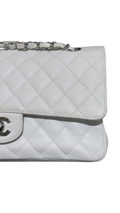 Chanel - Sac Timeless Moyen blanc caviar