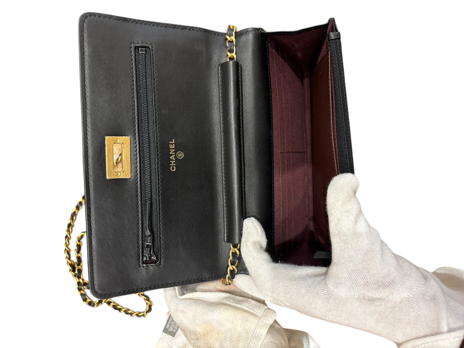 Chanel - Wallet on chain 2.55