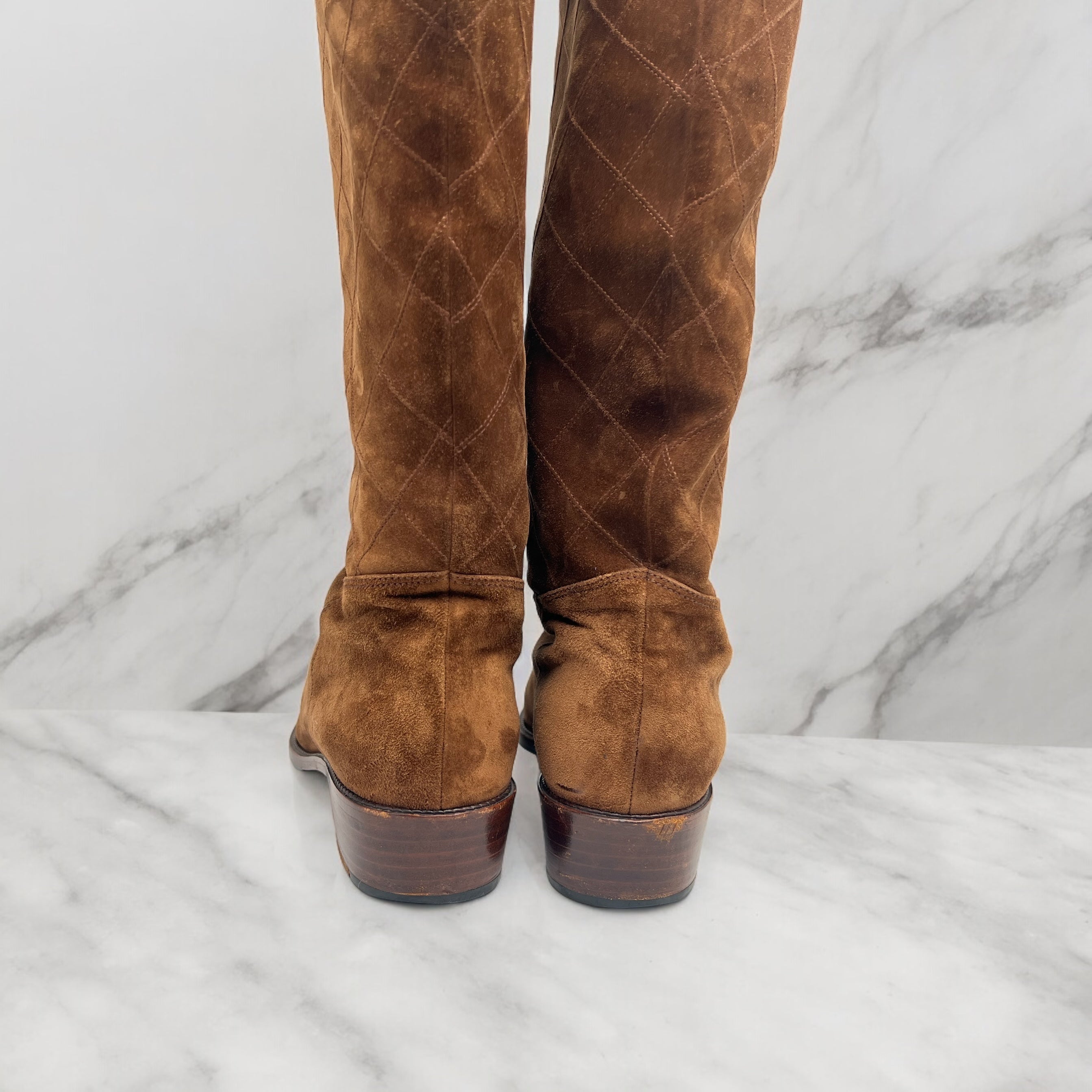 Chanel  Bottes matelassées