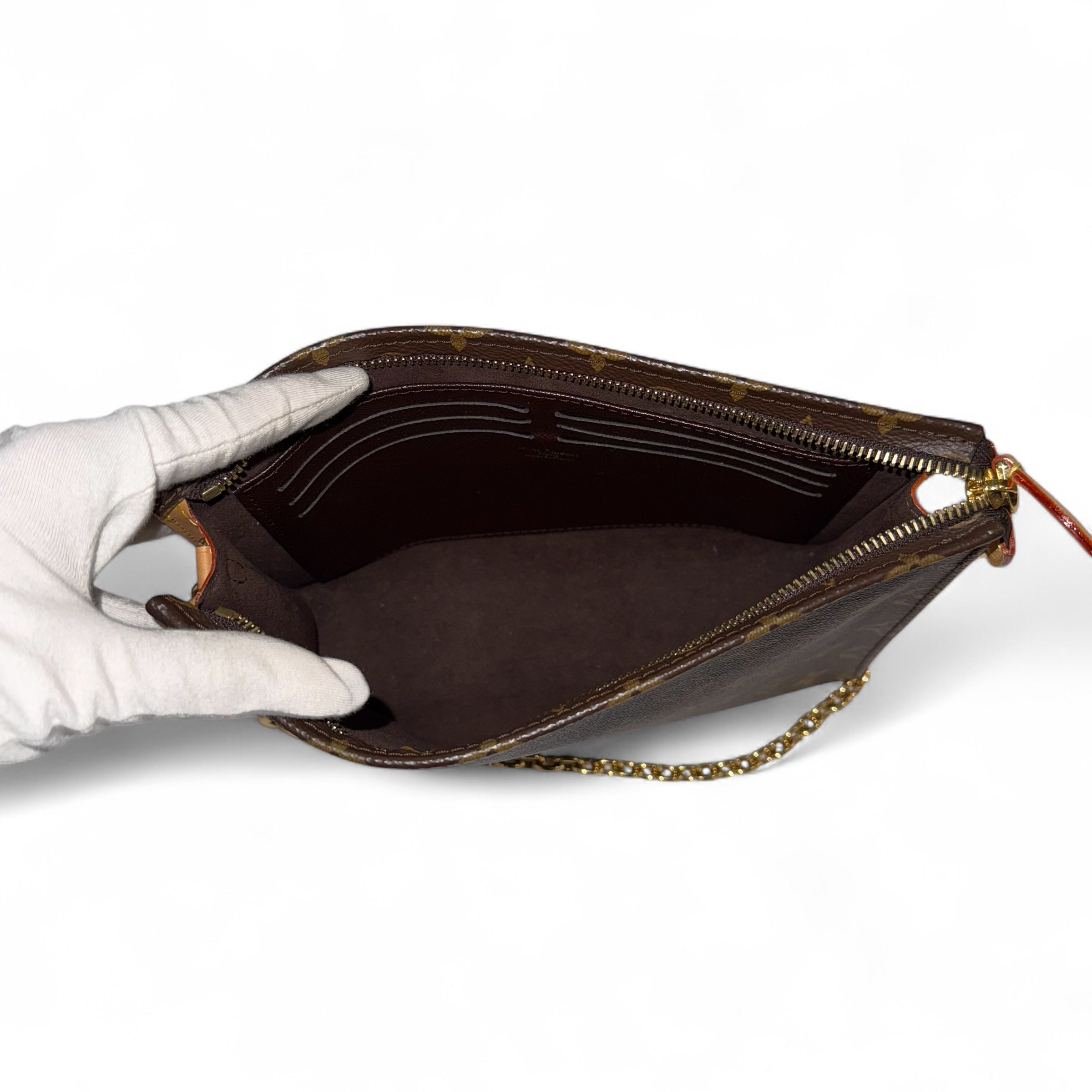 Louis Vuitton - Sac pochette Monogram avec chaîne