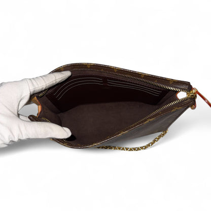 Louis Vuitton - Sac pochette Monogram avec chaîne