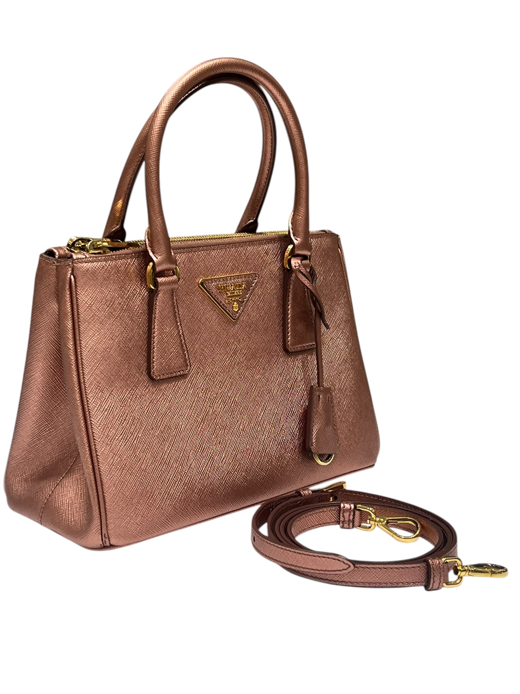 Prada - Small Galleria bag in rose gold Saffiano leather