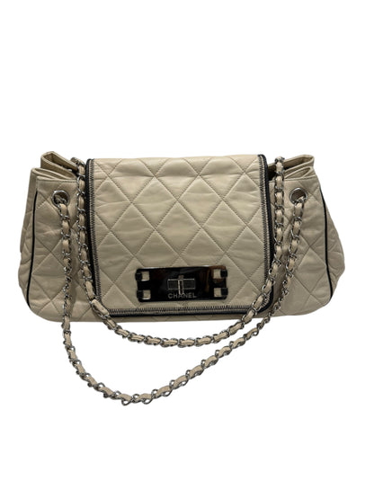 Chanel - Sac Modern Chain Flap Bag
