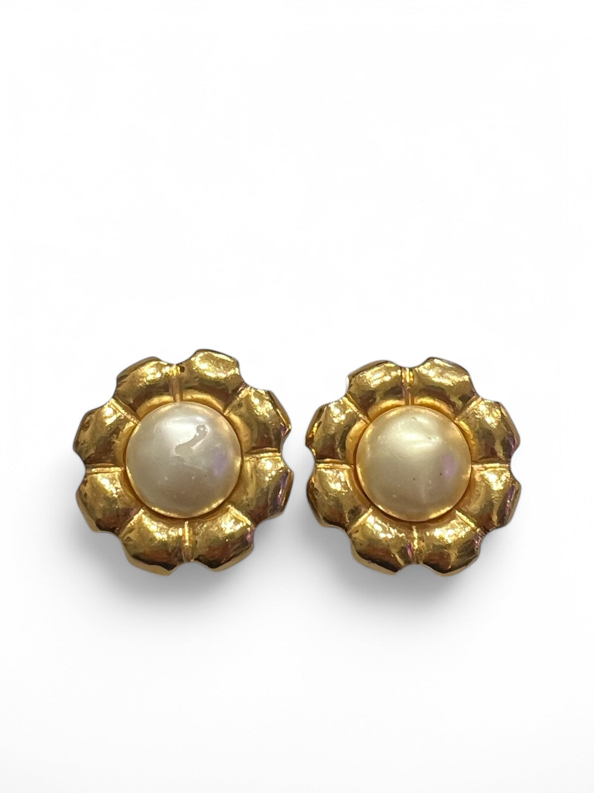 Chanel - Vintage clip-on earrings
