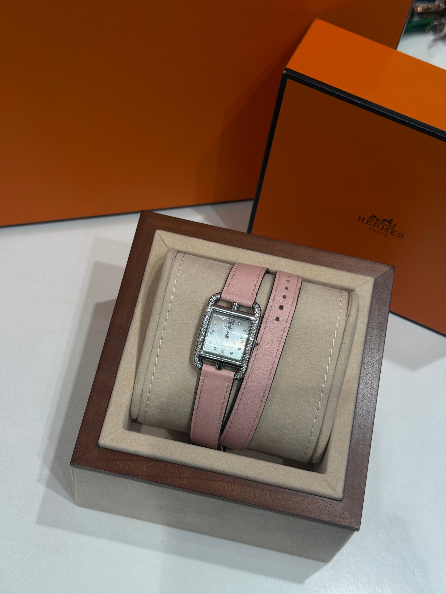 Hermès -Montre Cape Code 27mm full diamants