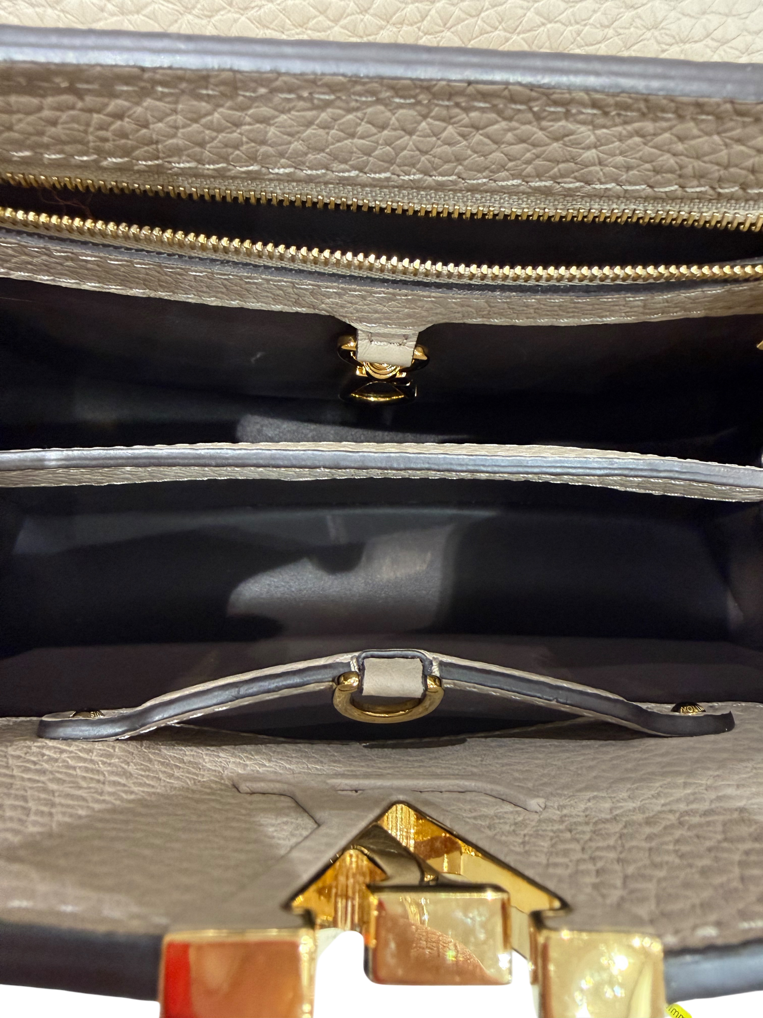 Louis Vuitton - Sac Capucines Bb Python Et Cuir | Les Folies d&
