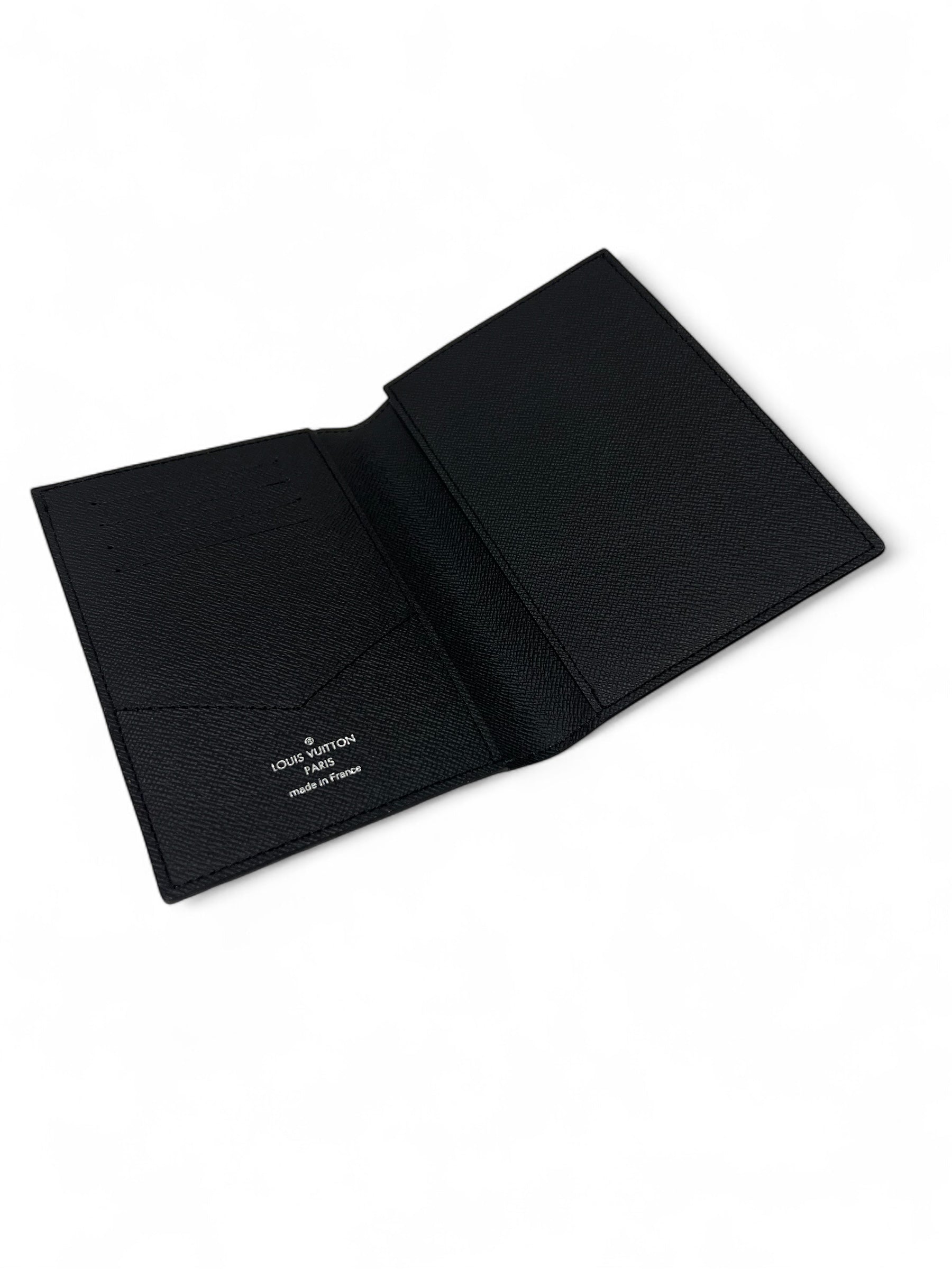 Louis Vuitton - Reisepasshülle Damier Graphite