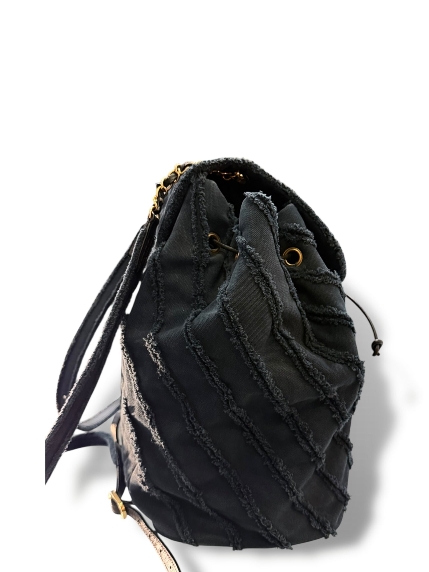 Chanel - Sac à dos moyen modèle en tissus effrangé