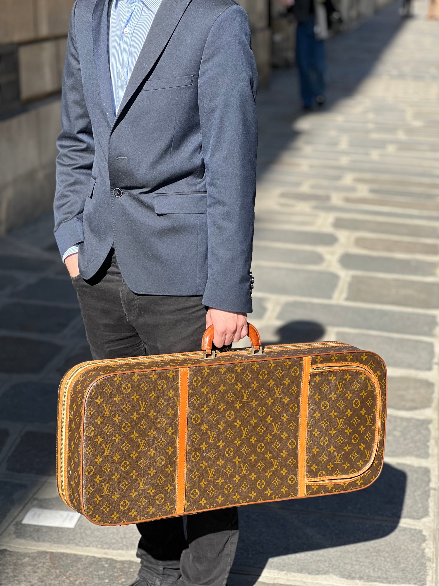 Louis Vuitton - Valise toile Monogram
