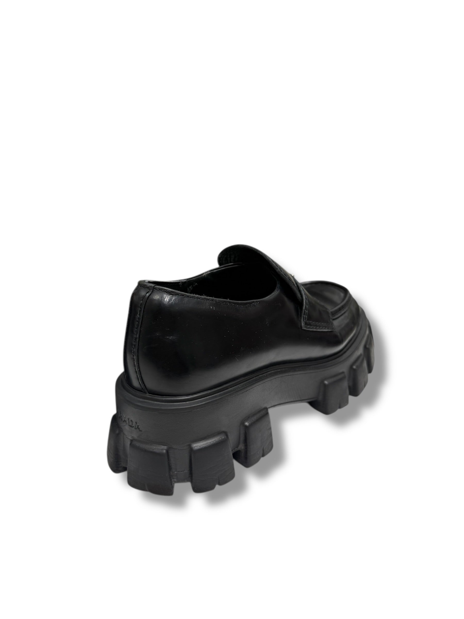 Prada Mocassin Monolith T40,5 | Les Folies d’Eugénie