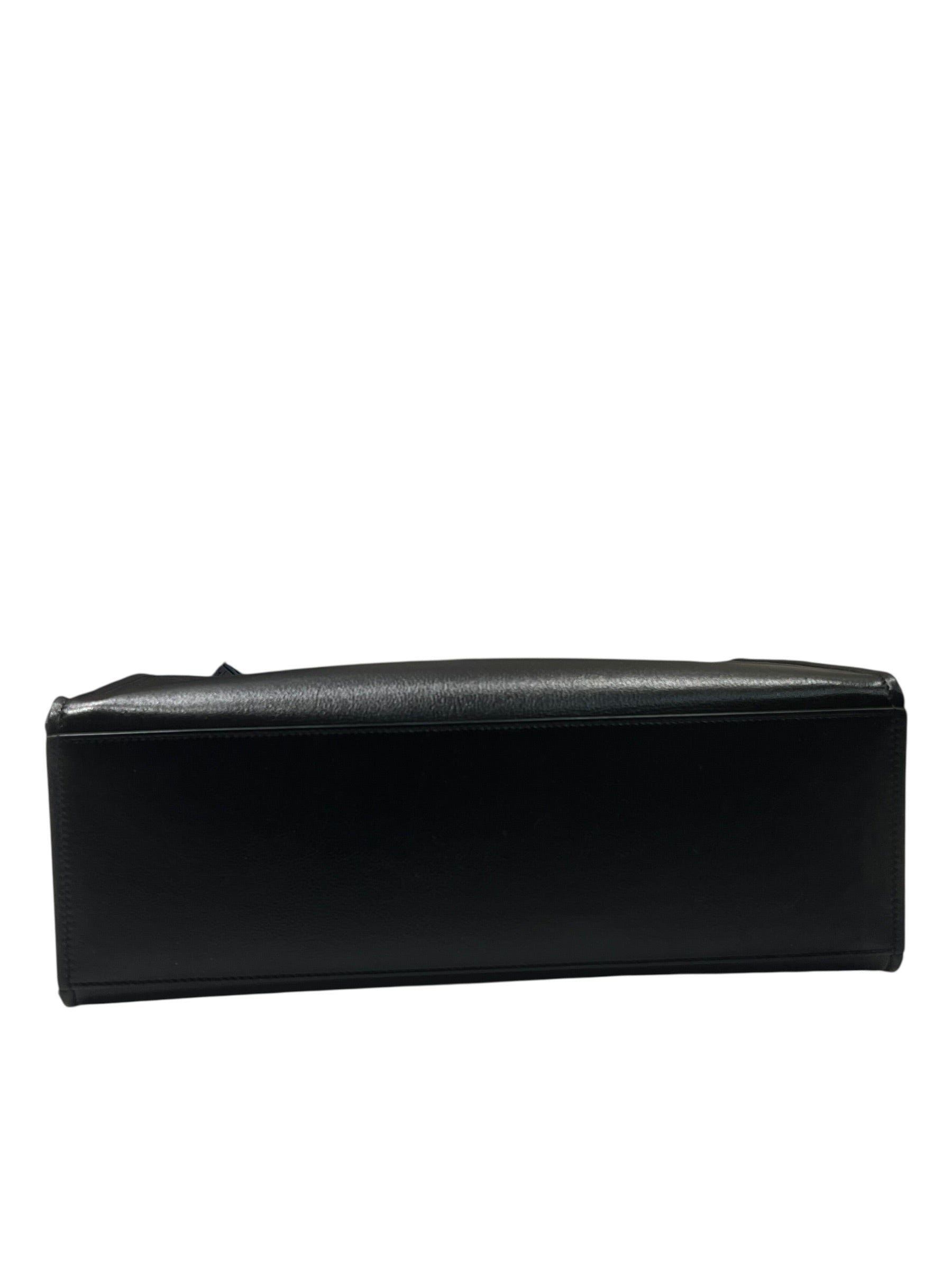 Sac Givenchy Tote Bag Cuir Noir | Les Folies d’Eugénie