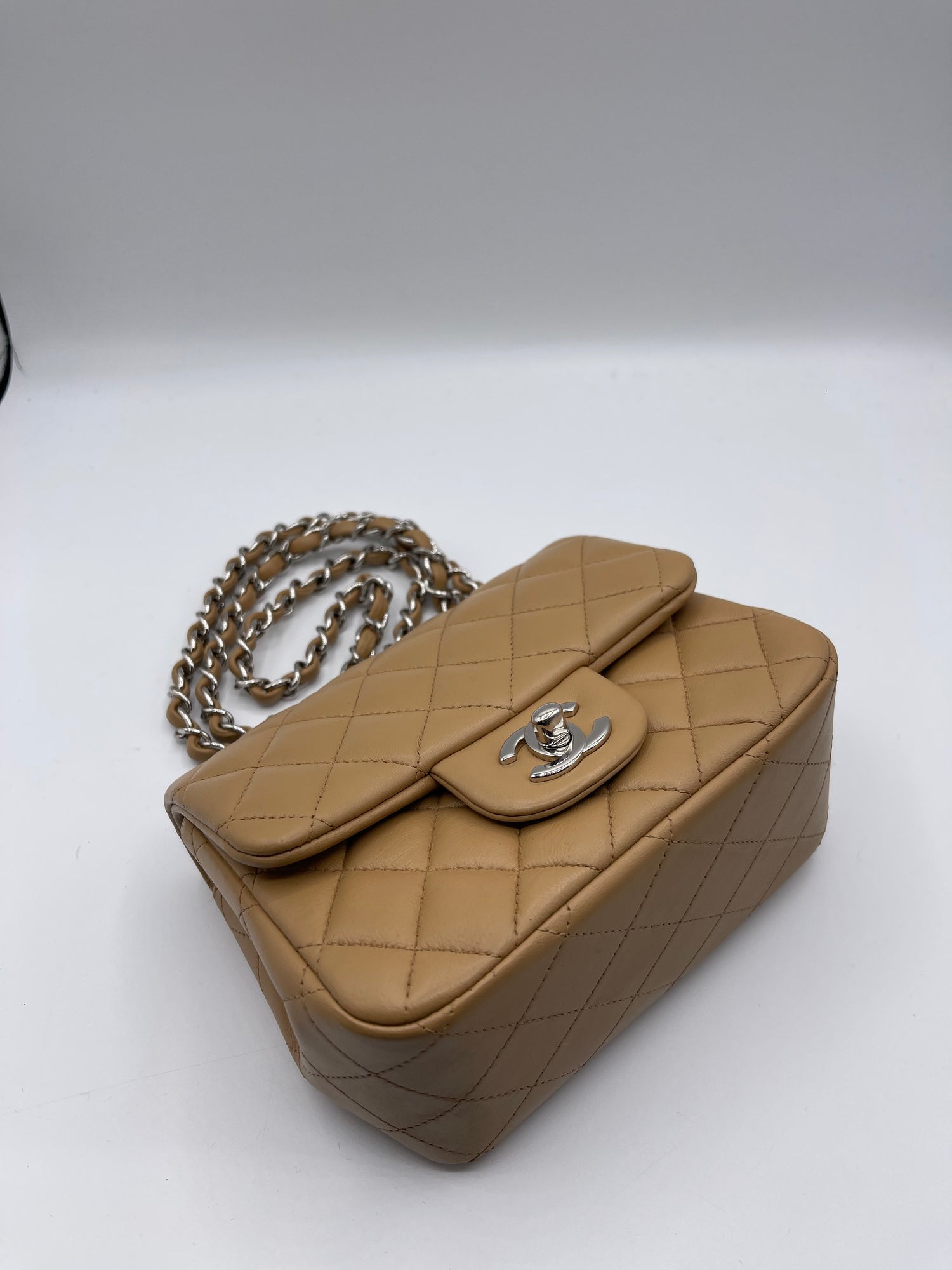 Chanel - Sac 11.12 Mini Timeless beige
