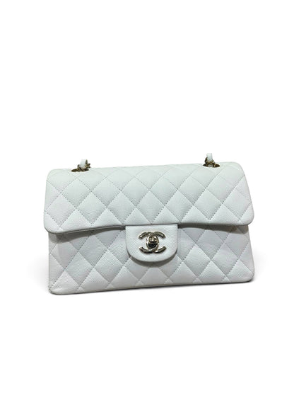Chanel - Timeless Classique Blanc Caviar