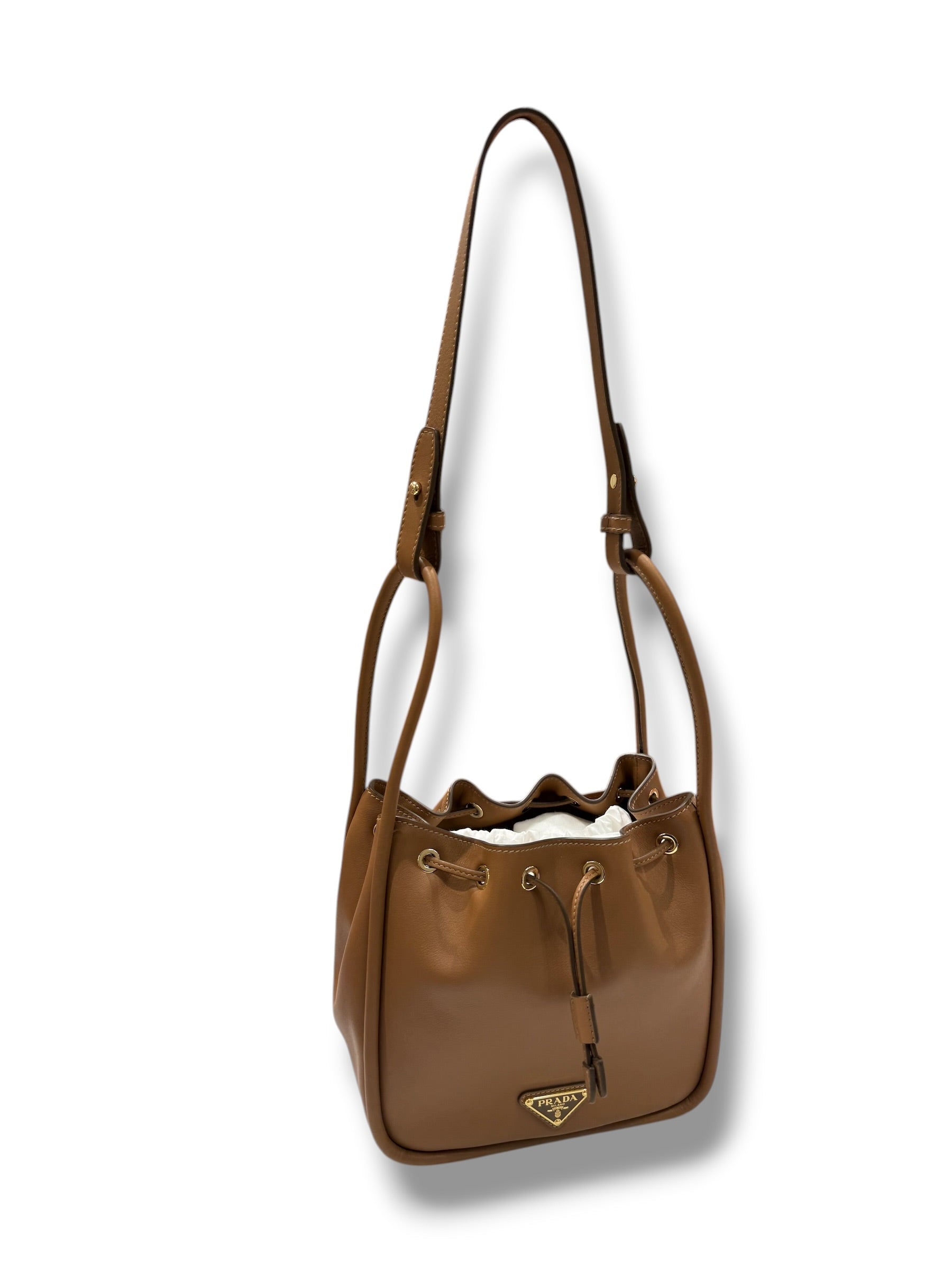 Prada - Sac seau Darling Camel
