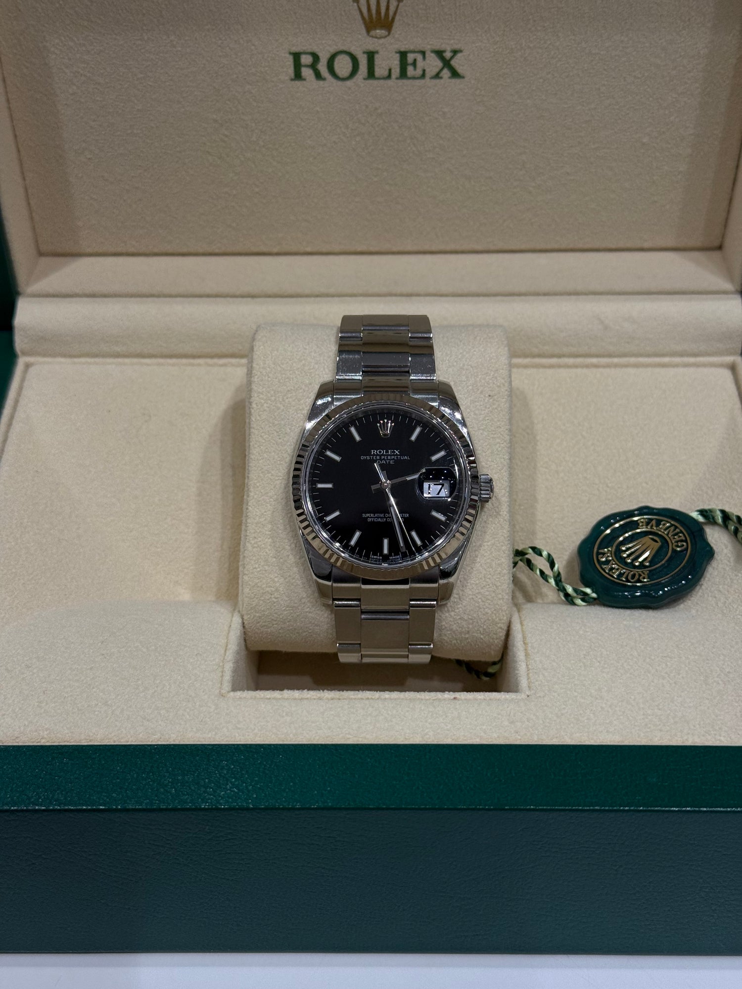 Rolex - Montre Oyster Date 34mm Cadran Noir