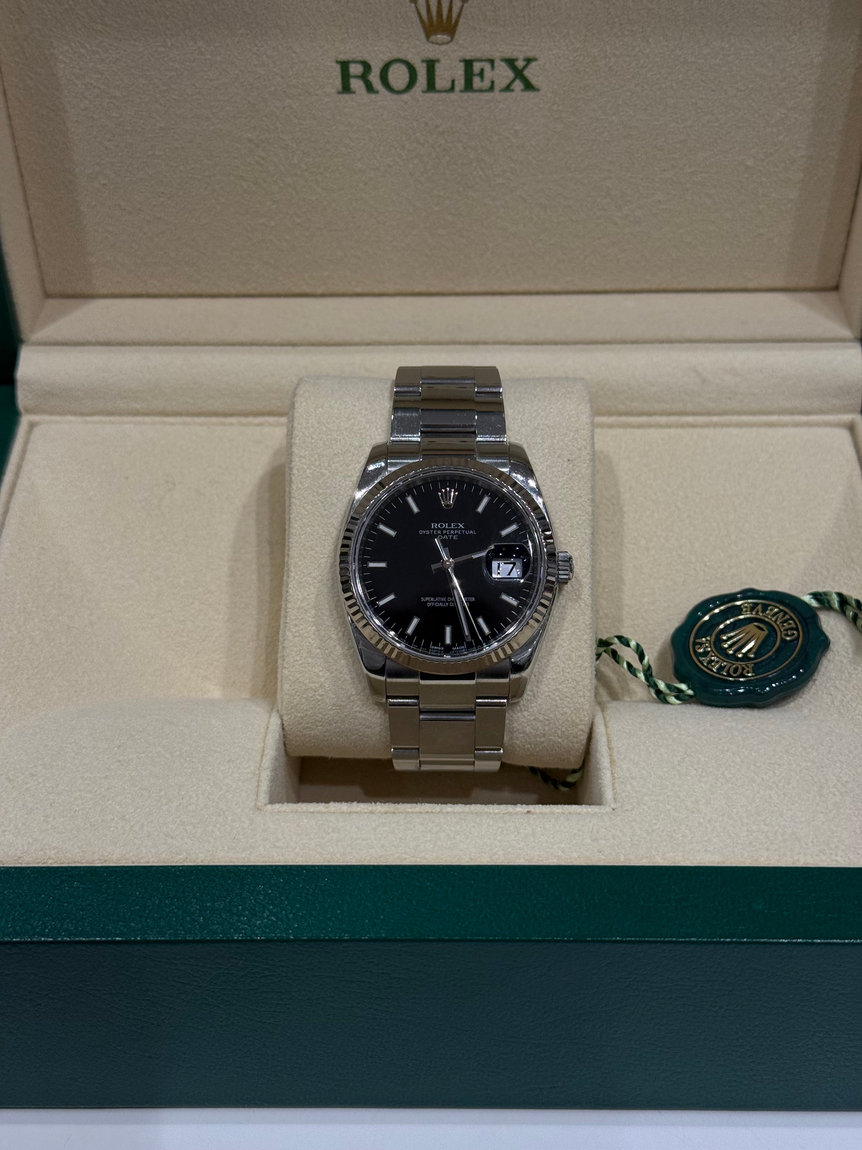 Rolex - Montre Oyster Date 34mm Cadran Noir
