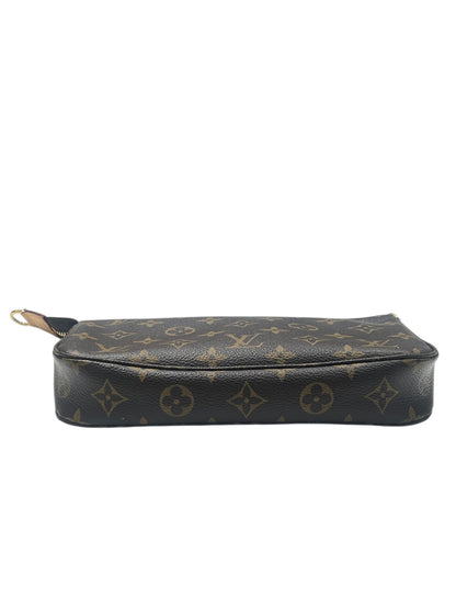 Louis Vuitton - pochette accessoires toile monogramme