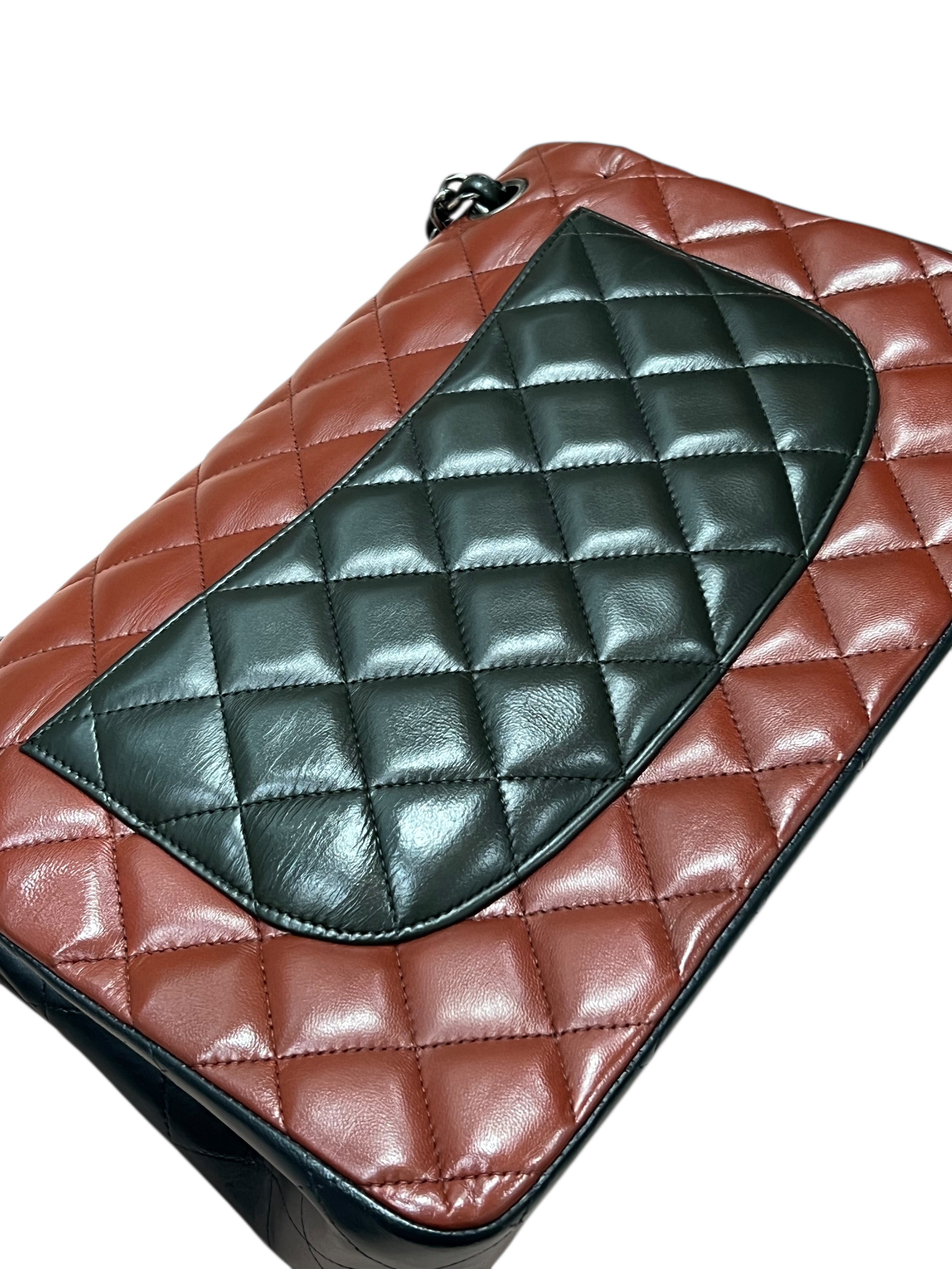 Chanel - sac classique jumbo tricolore marine, kaki, bordeaux
