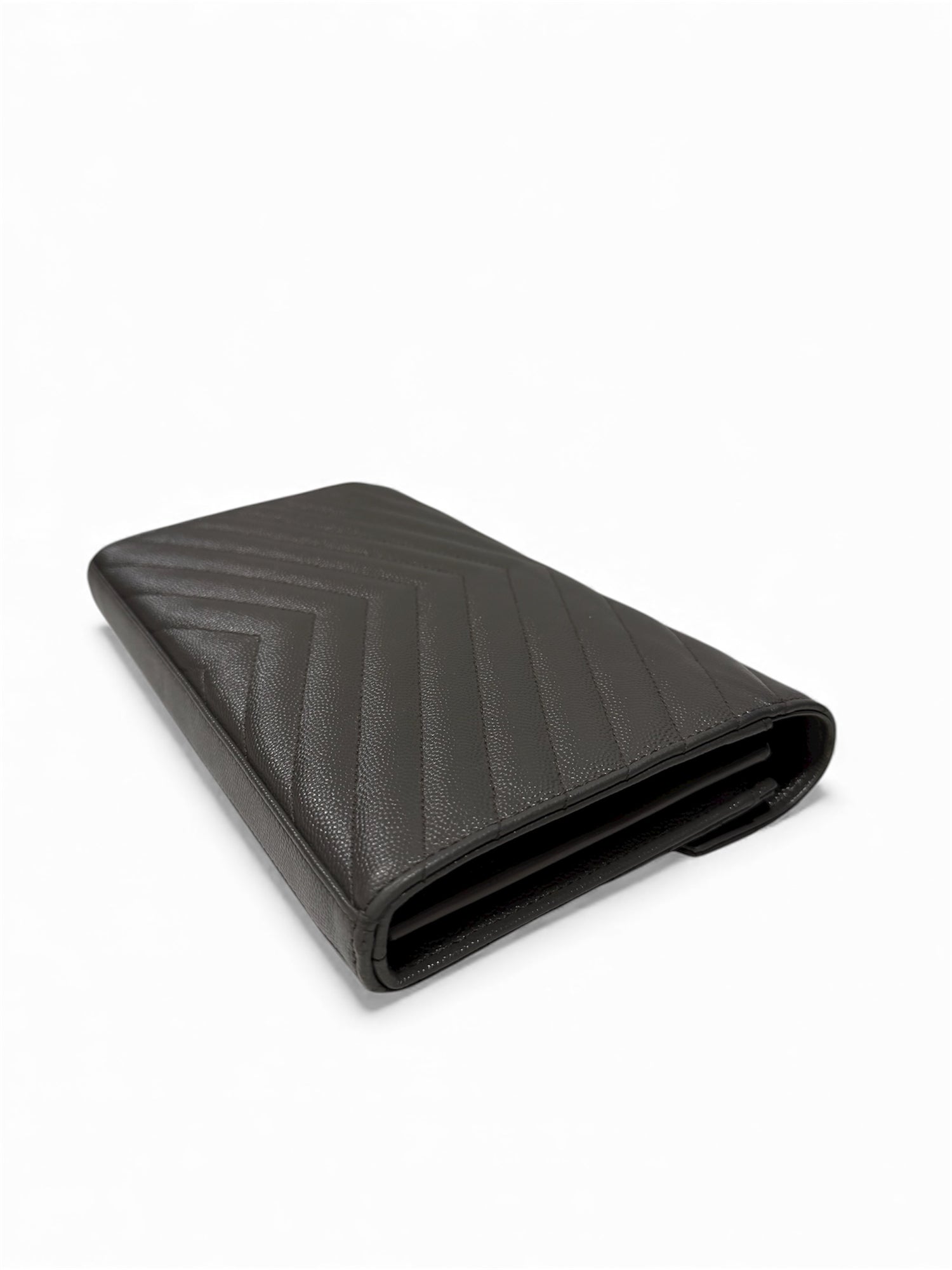 Yves Saint Laurent - Wallet on chain Cassandre