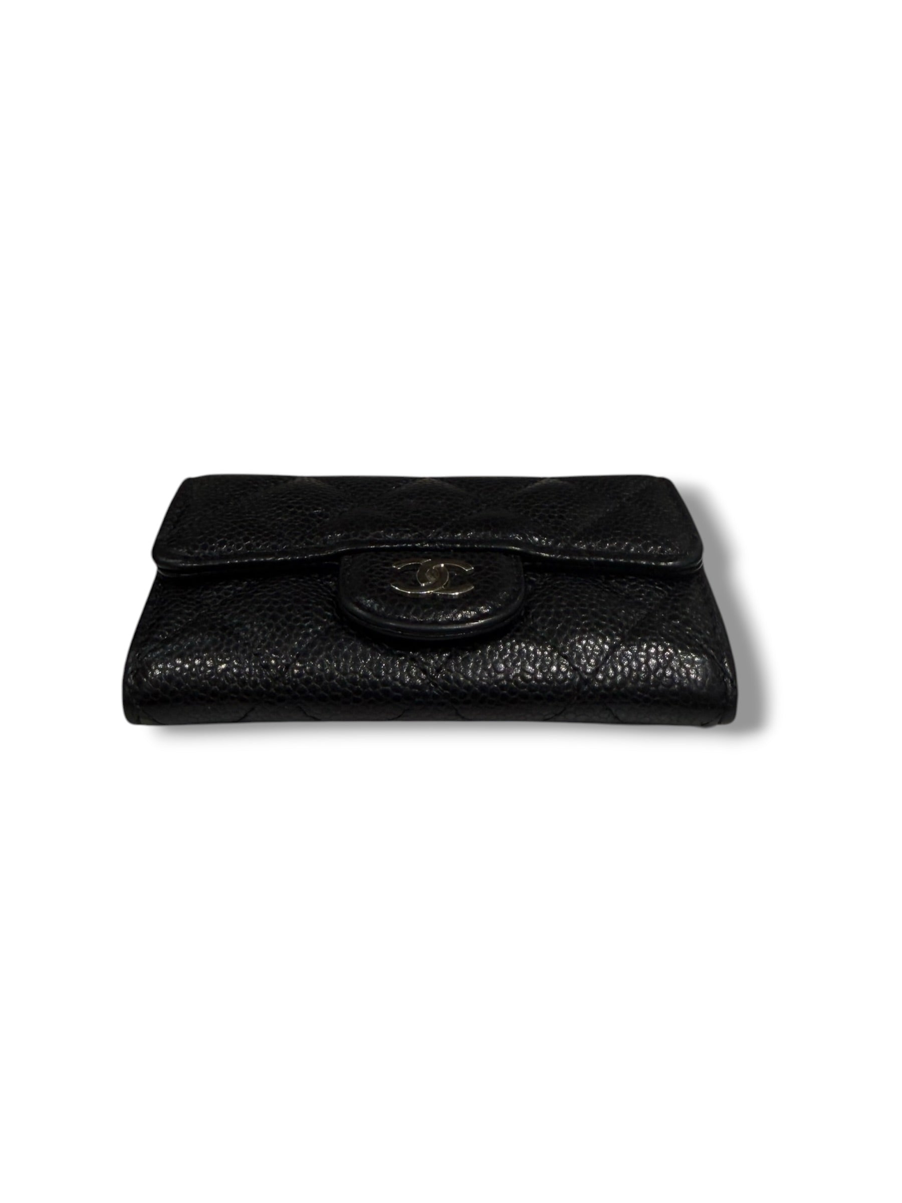 Chanel - Mini portefeuille à rabat noir