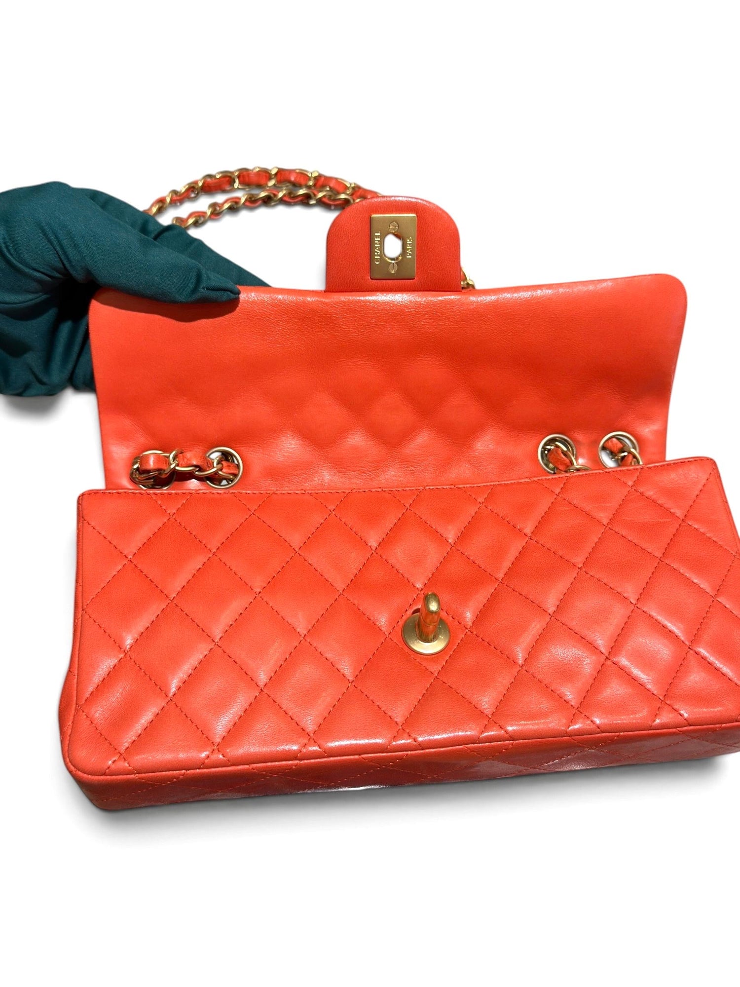 Chanel - Sac timeless allongé rose corail